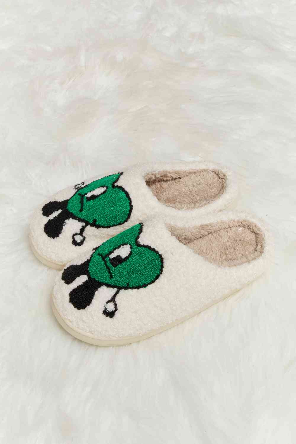 Melody Love Heart Print Plush Slippers